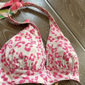 Tommy Bahama size large pink floral with pink leopard reversible top!